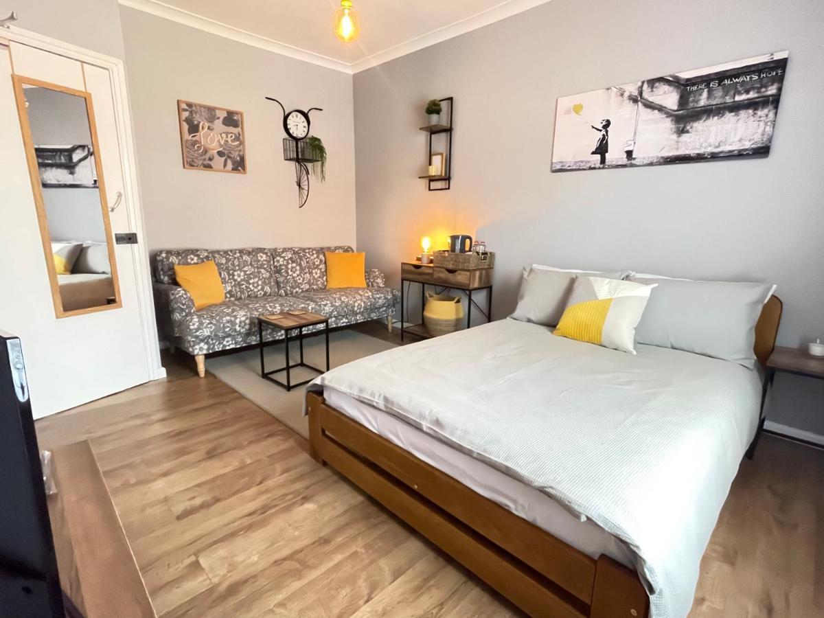 Westend Holiday Room 4 Brecon Ngoại thất bức ảnh